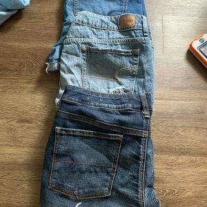 3 pairs of American eagle shorts